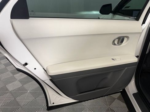 Used 2024 Hyundai Ioniq 5 SEL RWD image 29