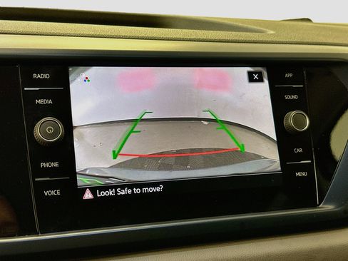 Used 2023 Volkswagen Taos SE w/ Panoramic Sunroof Package AWD/4WD image 22