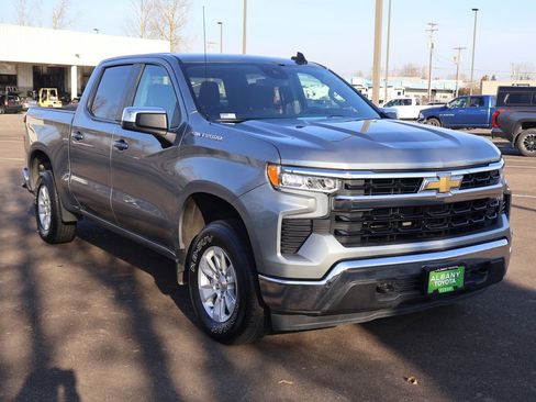Used 2025 Chevrolet Silverado 1500 LT image 10