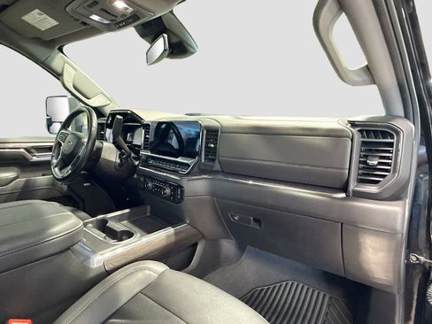 Used 2024 Chevrolet Silverado 3500 LTZ w/ LTZ Plus Package AWD/4WD image 30