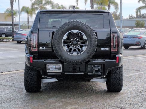 Used 2024 GMC Hummer EV 3X w/ Extreme Off-Road Package image 9