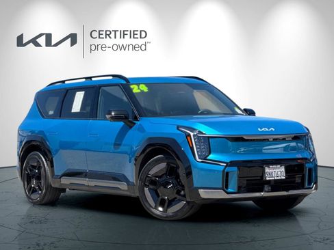 Certified 2024 Kia EV9 GT-Line AWD/4WD image 2