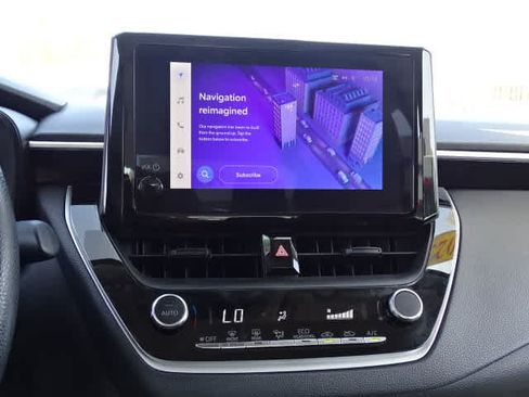 Used 2023 Toyota Corolla LE FWD image 28