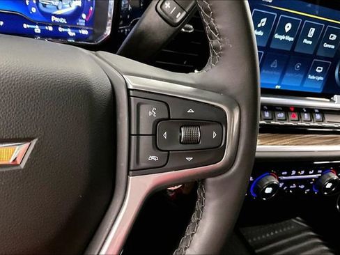 Used 2025 Chevrolet Silverado 2500 LT w/ Convenience Package image 27