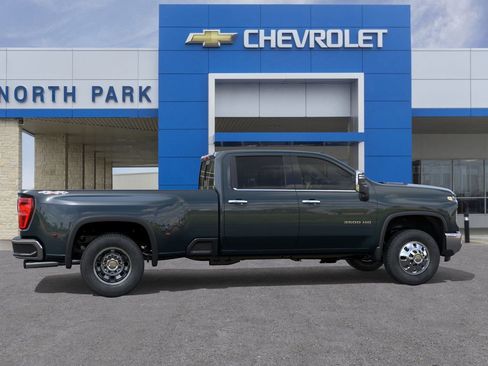 New 2026 Chevrolet Silverado 3500 LTZ w/ LTZ Plus Package AWD/4WD image 5