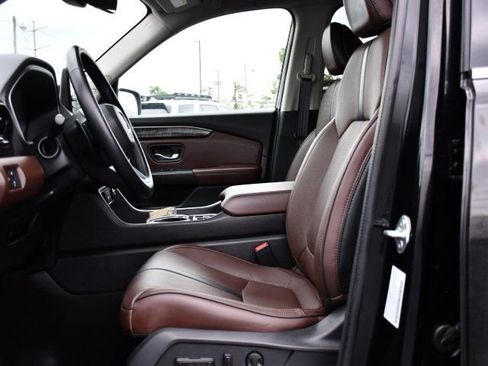 Used 2024 Honda Pilot Elite image 11