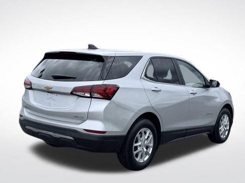 Used 2022 Chevrolet Equinox LT AWD/4WD image 6