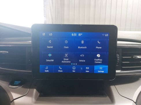 Used 2022 Ford Explorer XLT w/ Equipment Group 202A AWD/4WD image 24