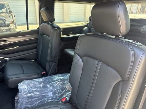 New 2026 Jeep Grand Wagoneer 2WD image 12