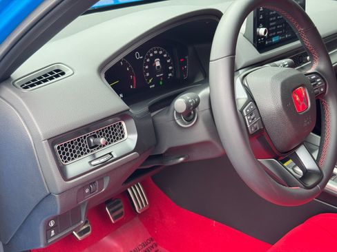 Used 2025 Honda Civic Type R image 33
