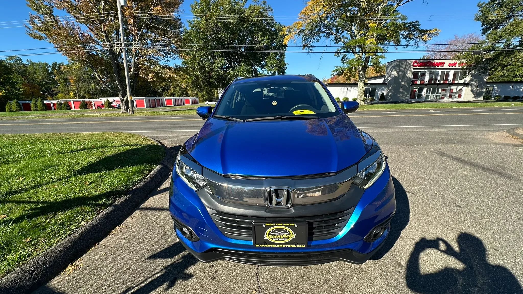 Used 2022 Honda HR-V EX image 2