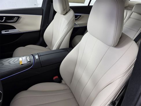 New 2026 Mercedes-Benz E 350 Sedan image 8