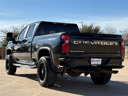 Used 2022 Chevrolet Silverado 2500 LT w/ Convenience Package image 7