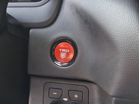 Used 2025 Toyota Tundra Limited w/ TRD Off-Road Package image 23