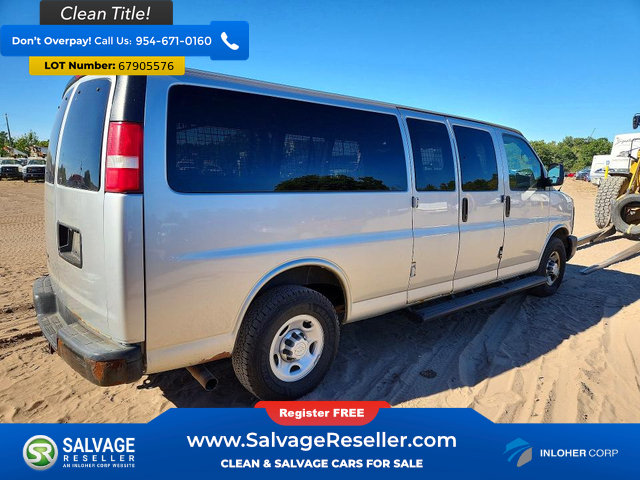 Used 2015 Chevrolet Express 3500 LS RWD image 4