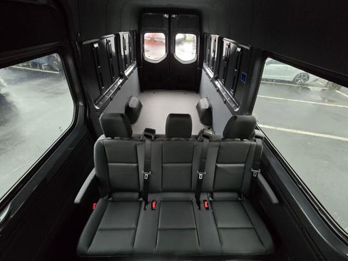 New 2026 Mercedes-Benz Sprinter 2500 image 15