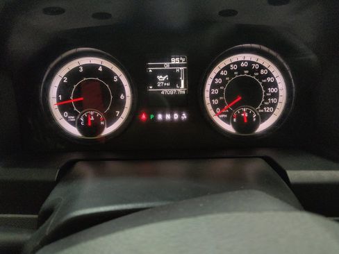 Used 2019 RAM 1500 Tradesman RWD image 23