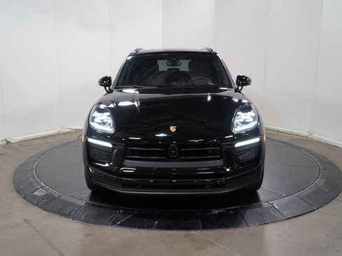 Used 2024 Porsche Macan S image 8
