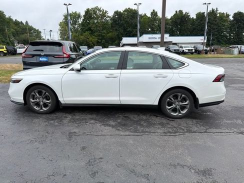 Used 2023 Honda Accord EX image 5