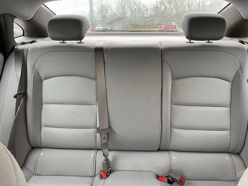 Used 2022 Chevrolet Malibu LS image 15