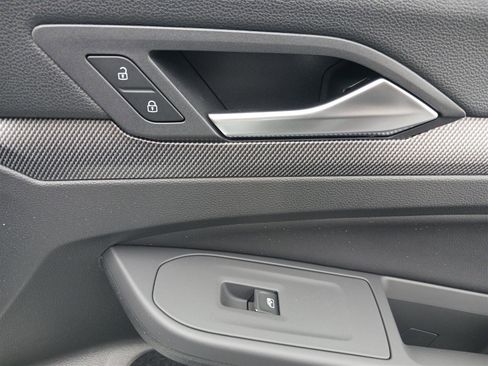 New 2025 Volkswagen GTI SE image 37