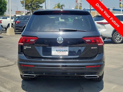 Used 2021 Volkswagen Tiguan SE R-Line AWD/4WD image 32