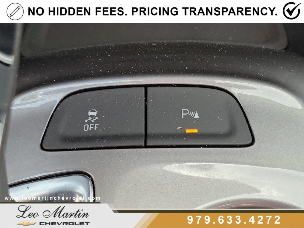 Used 2025 Chevrolet Malibu RS FWD image 30