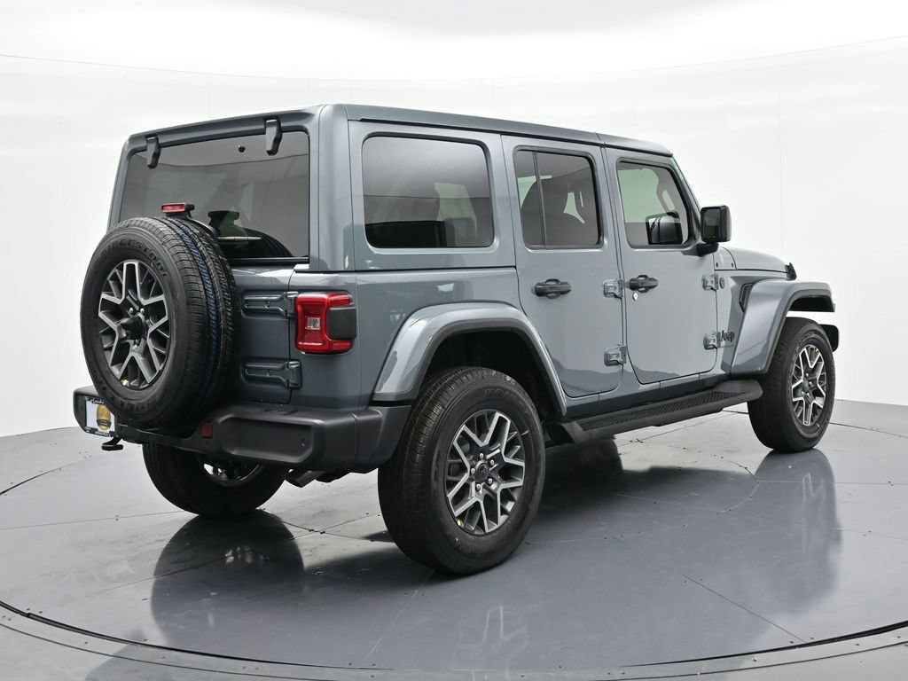 New 2026 Jeep Wrangler Unlimited Sahara AWD/4WD image 6