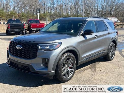 Used 2025 Ford Explorer ST-Line w/ Premium Package AWD/4WD image 1