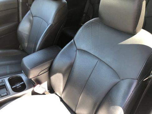 Used 2010 Subaru Outback 3.6R Limited w/ Popular Equipment Group 3B AWD/4WD image 20