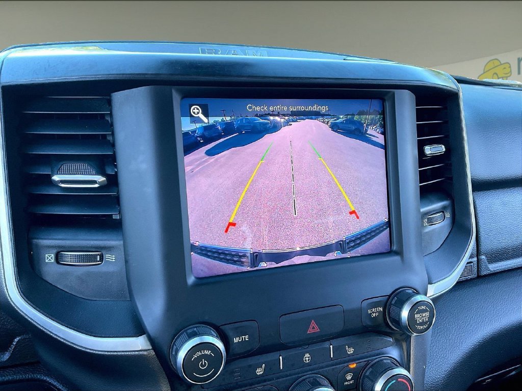 Used 2020 RAM 1500 Big Horn AWD/4WD image 18