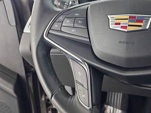 Used 2023 Cadillac XT5 Luxury image 27