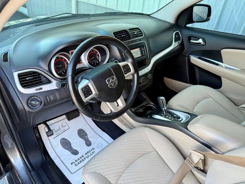 Used 2017 Dodge Journey SXT w/ Premium Group FWD image 26