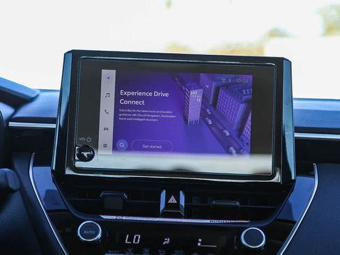 Certified 2025 Toyota Corolla LE image 15