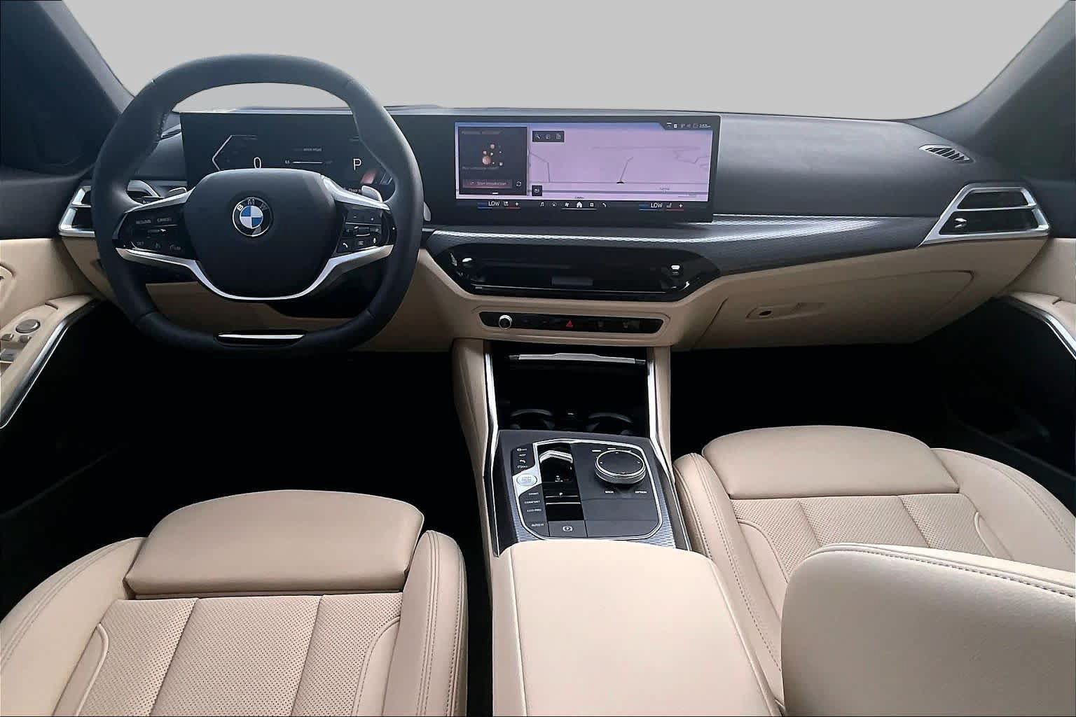 Used 2025 BMW 330i Sedan w/ Premium Package RWD image 14