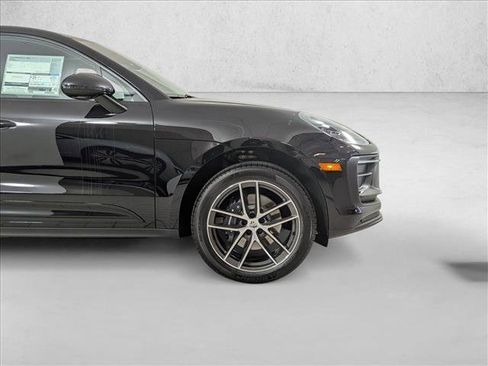 New 2026 Porsche Macan image 11