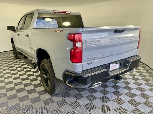 Used 2025 Chevrolet Silverado 1500 Custom Trail Boss AWD/4WD image 3