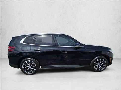 Used 2025 BMW X3 xDrive30i w/ Convenience Package AWD/4WD image 4