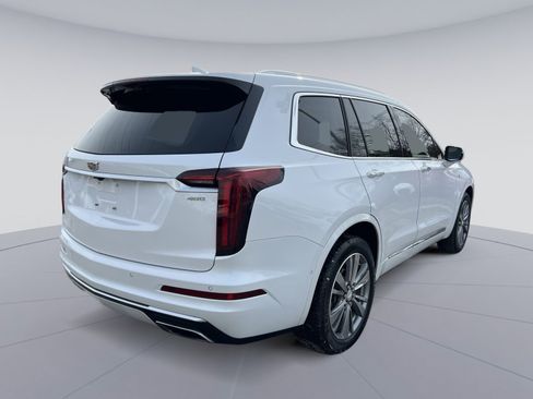 Used 2021 Cadillac XT6 Premium Luxury image 5