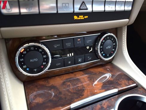 Used 2012 Mercedes-Benz CLS 550 image 26