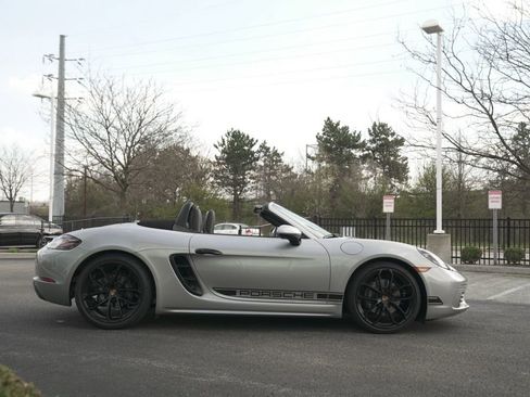 Used 2025 Porsche 718 Boxster RWD image 28