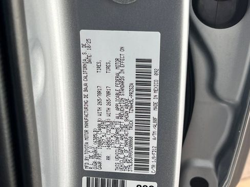 New 2025 Toyota Tacoma TRD Off-Road image 32