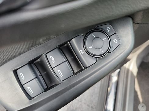 Used 2022 Chevrolet TrailBlazer RS w/ Sun and Liftgate Package FWD image 19