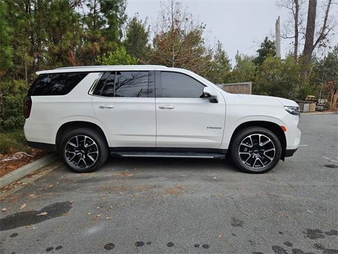 Used 2023 Chevrolet Tahoe LT w/ Luxury Package image 6