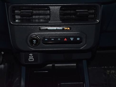 Used 2025 Ford Maverick XL w/ 4K Tow Package AWD/4WD image 26