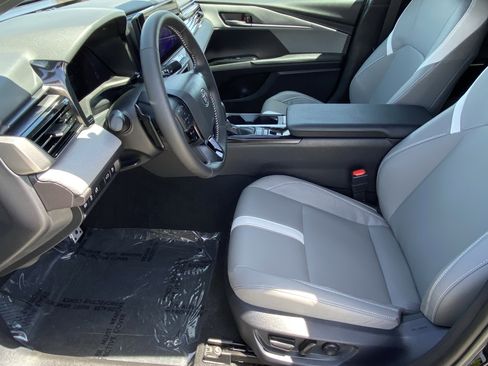 Certified 2026 Toyota Camry SE w/ Multimedia Upgrade Package FWD image 27