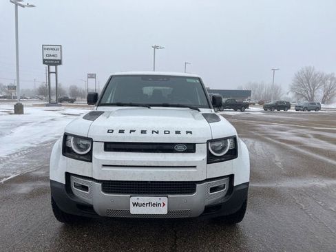 Used 2023 Land Rover Defender 130 S image 8