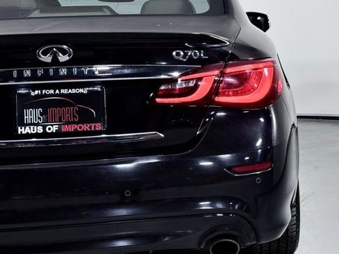 Used 2015 INFINITI Q70 L 3.7 w/ Technology Package image 14