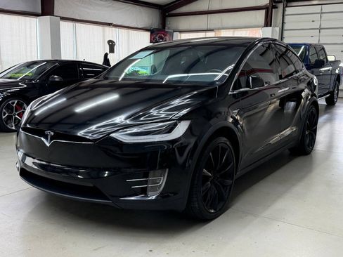 Used 2020 Tesla Model X AWD/4WD image 5
