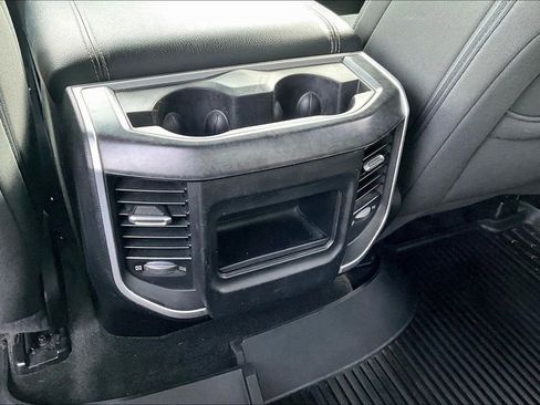 Used 2021 RAM 1500 Big Horn AWD/4WD image 11